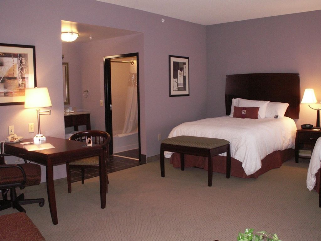 Hampton And Indianapolis/brownsburg 3*
